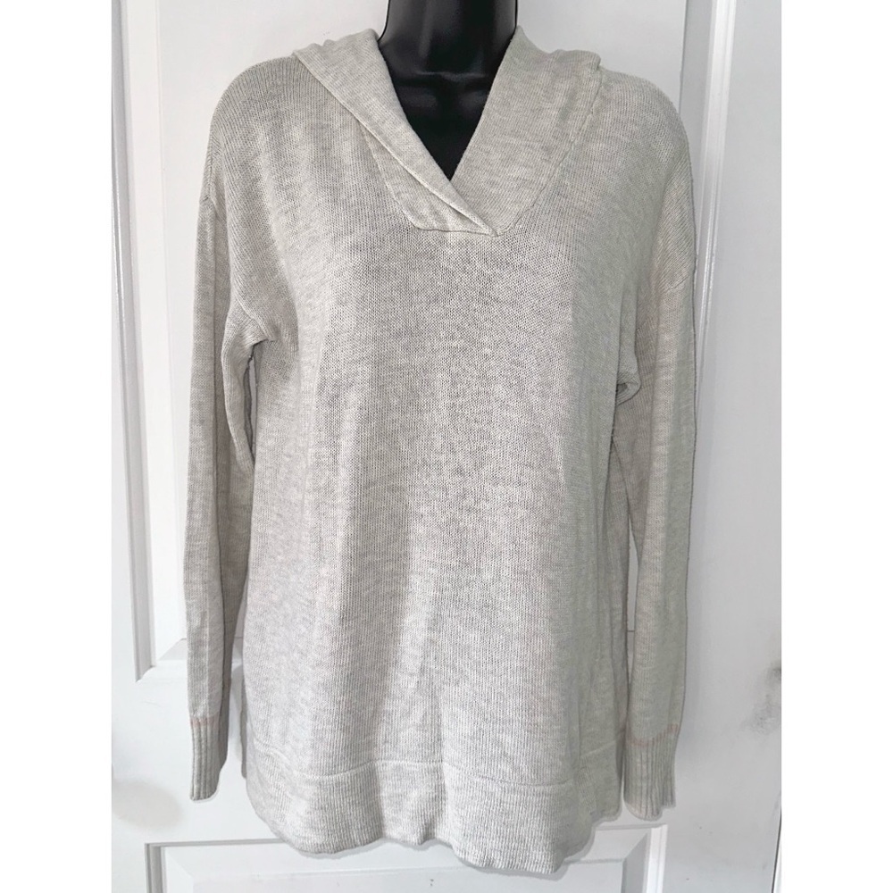 Market & Spruce beige colored hooded pullover sweater